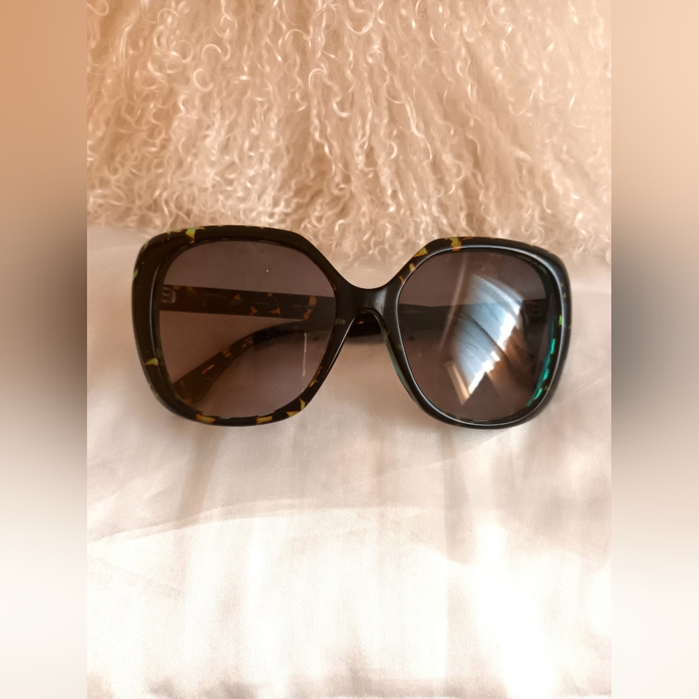 FENDI Sunglasses - Picture 11 of 12